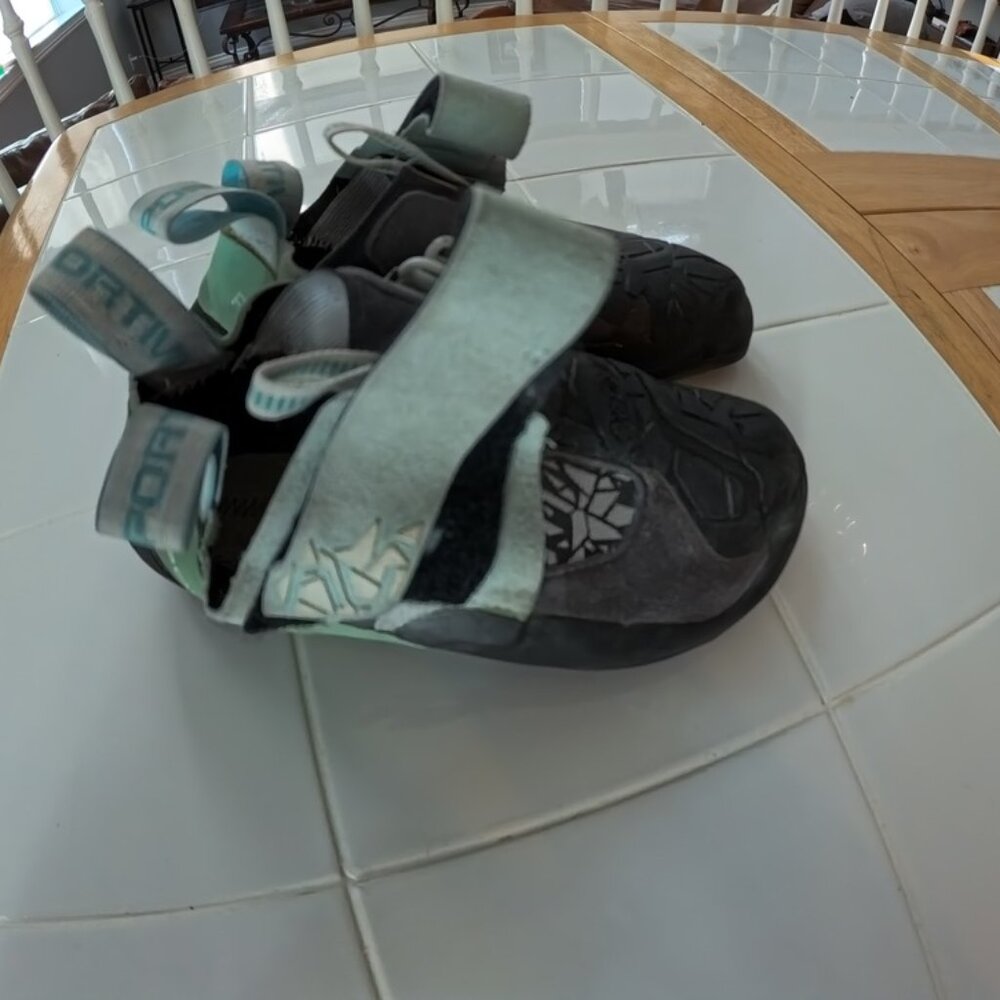 La Sportiva Vegan Women's Skwama size 37.5